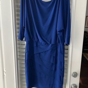 Adrianna Papell Beautiful Blue Dress.Size 16 USA.  Size 20 UK. Poly and Elastane